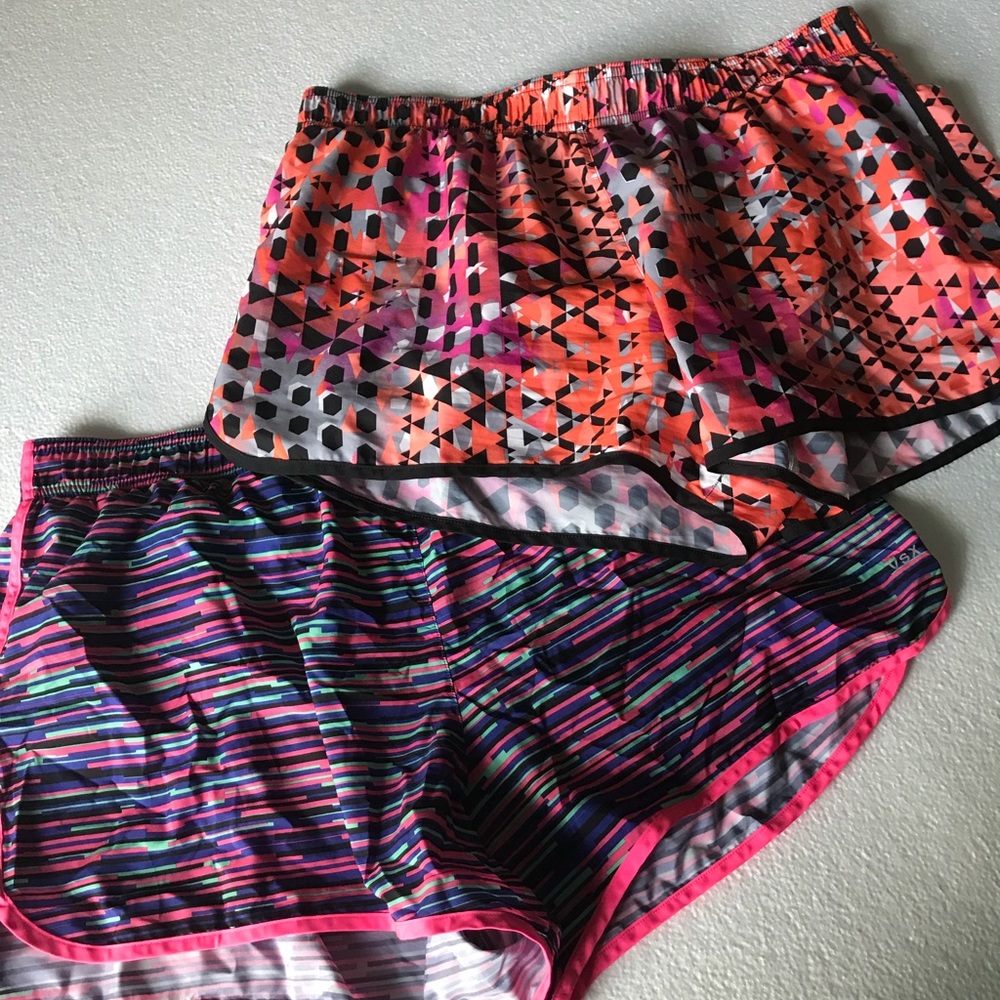 Running shorts